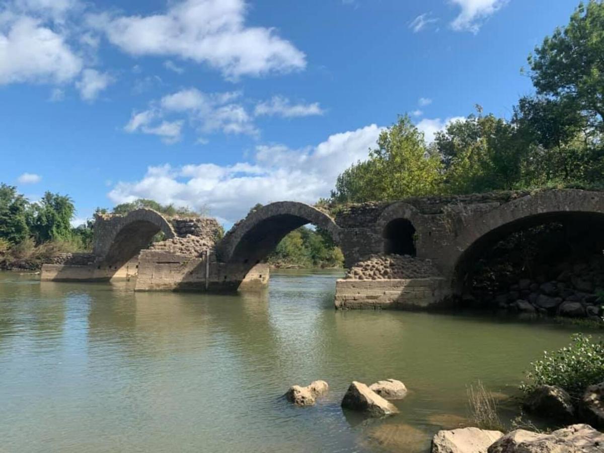 Charmant T2 Tout Confort Au Centre Du Village ! Florensac Bagian luar foto